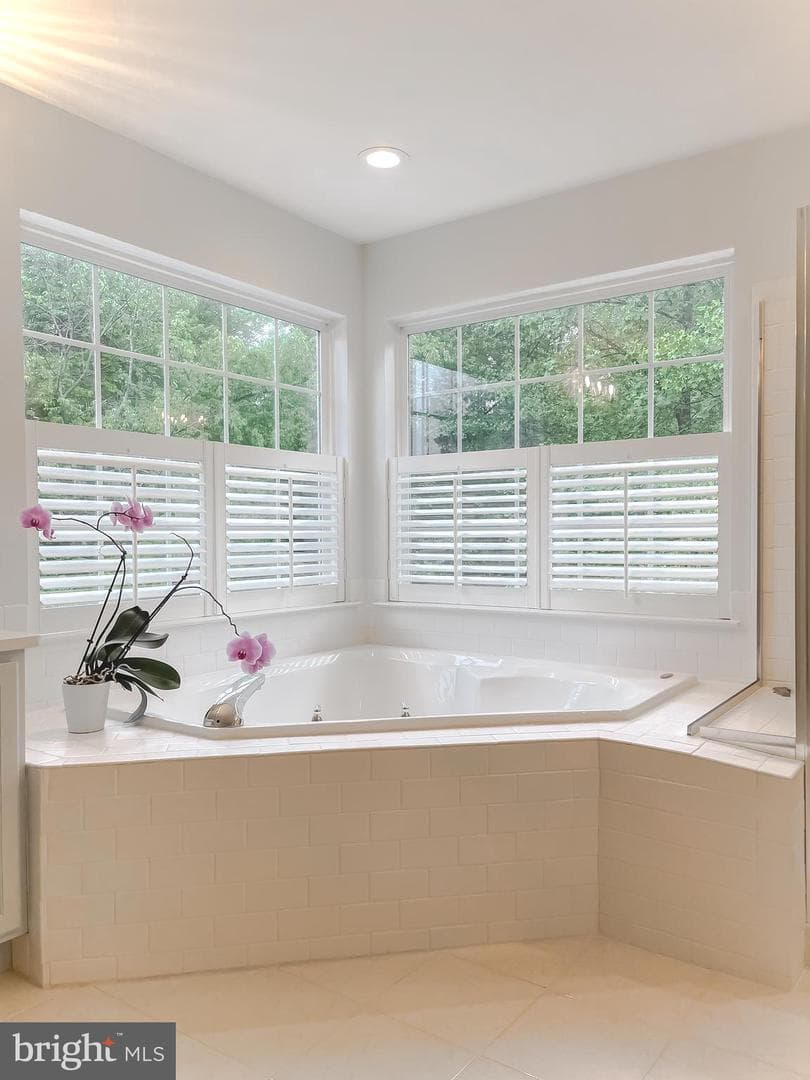 8080 Norwich Court photo 54