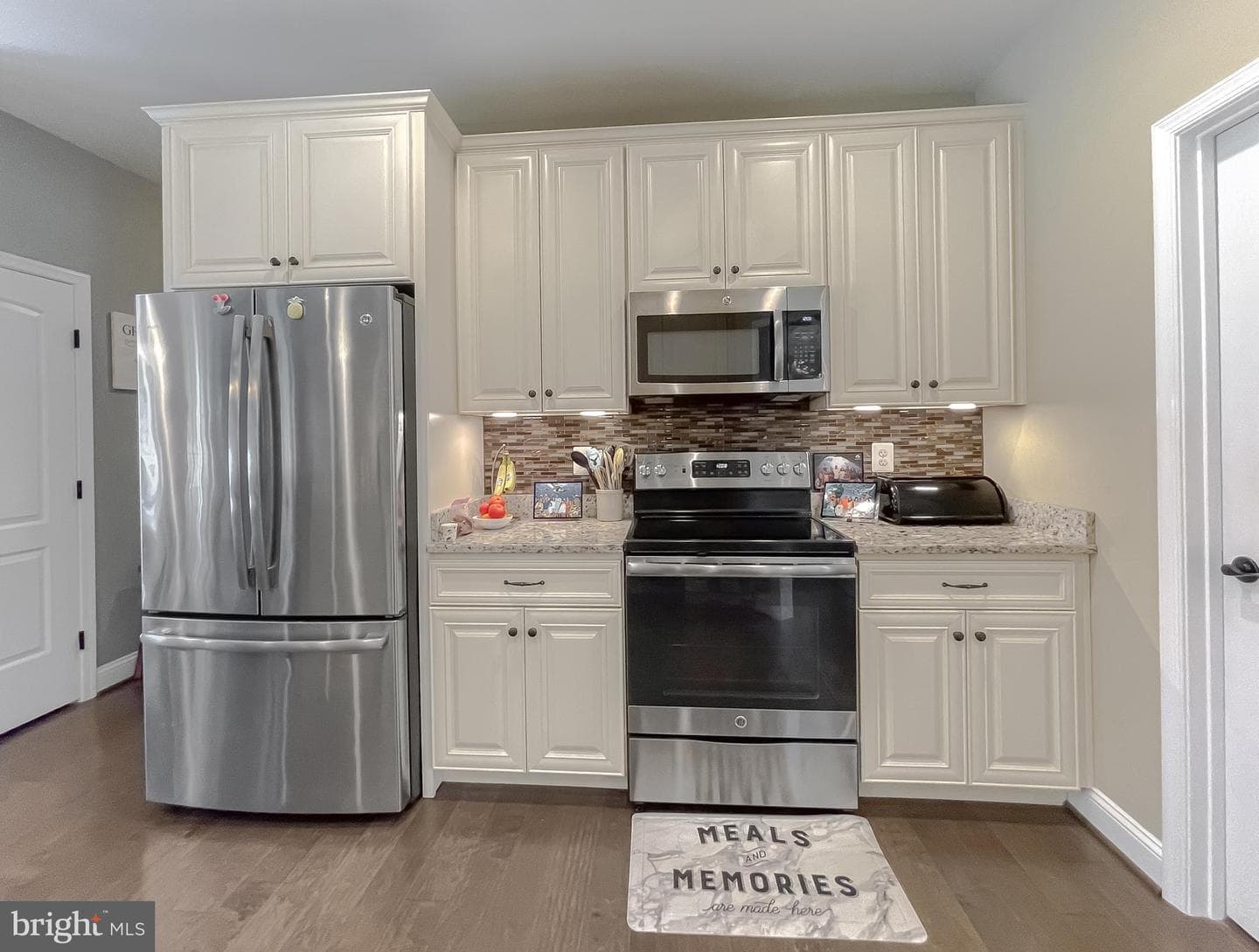 5819 Allerdale Court photo 4