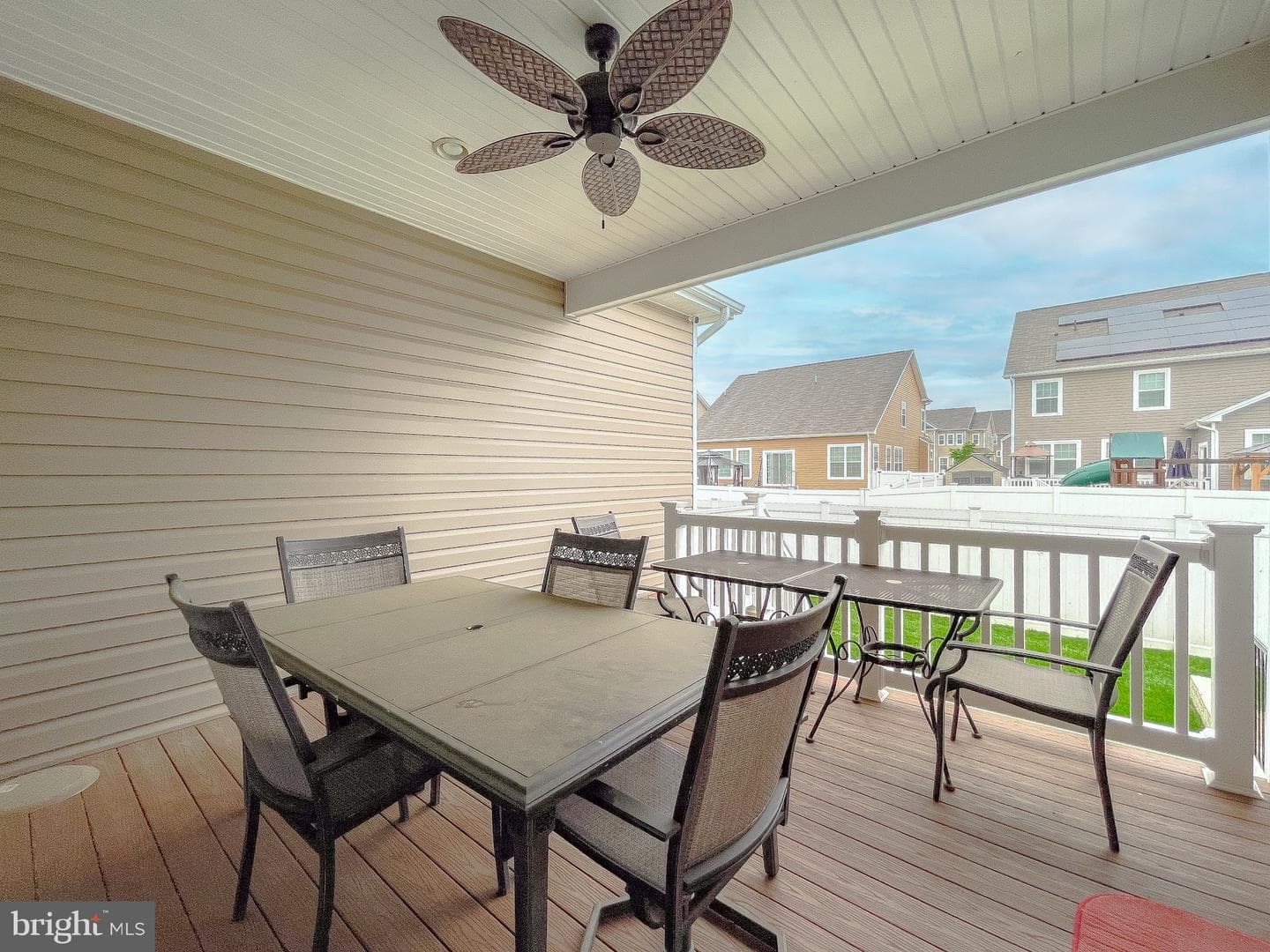 5547 Old Colony Court photo 36