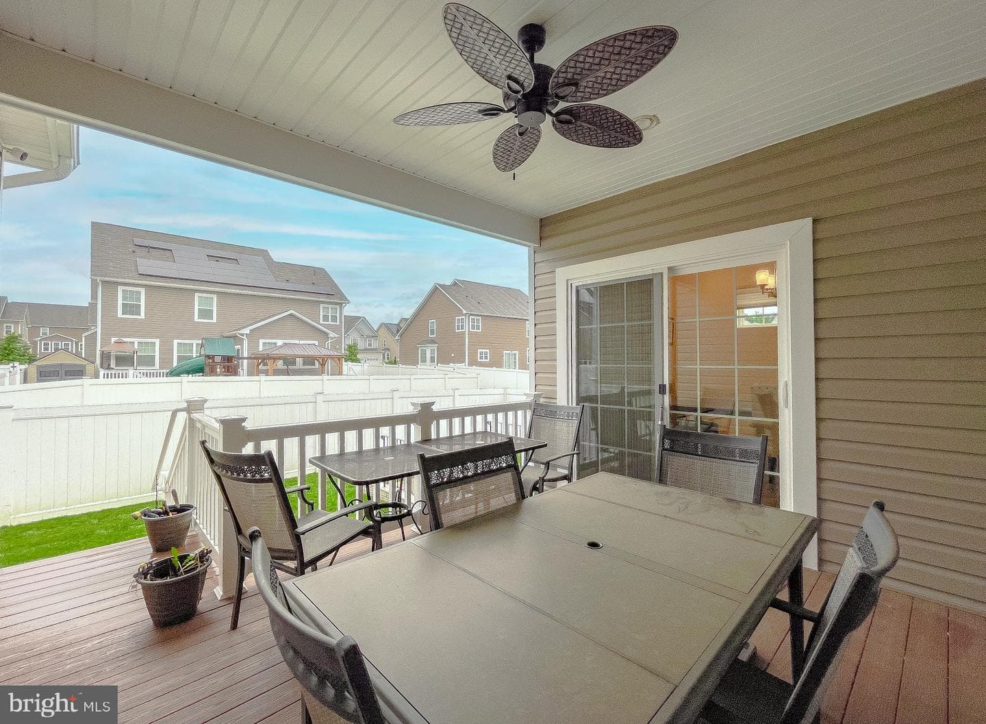 5547 Old Colony Court photo 37