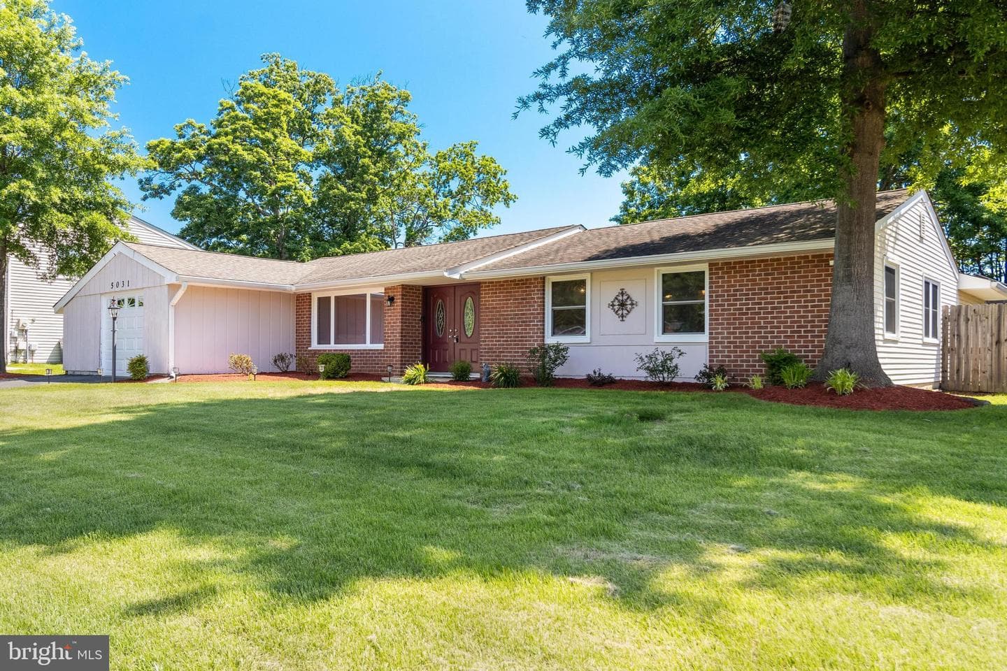 5031 Nicholas Road photo 2