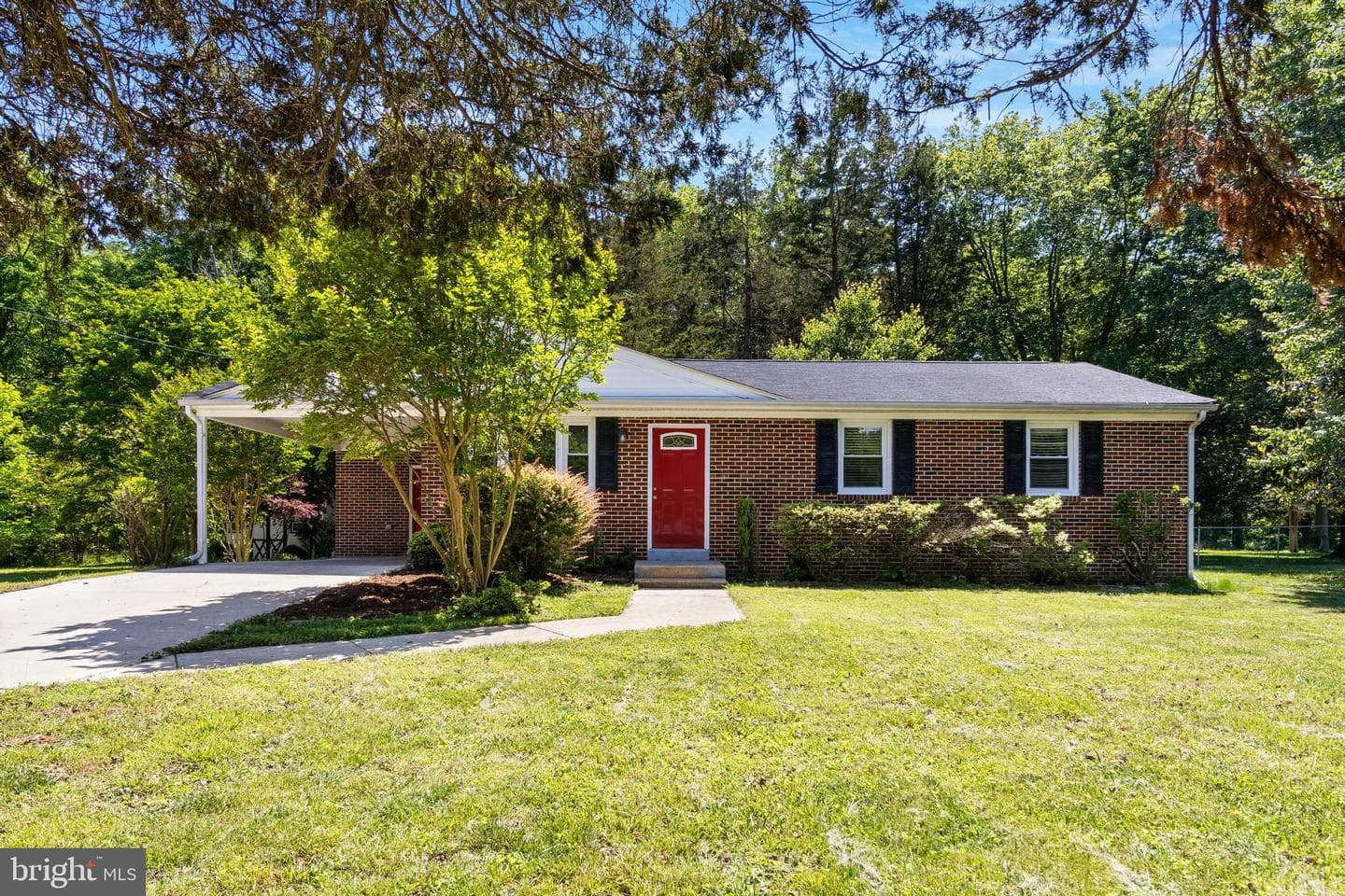 8325 Warren Drive photo 27