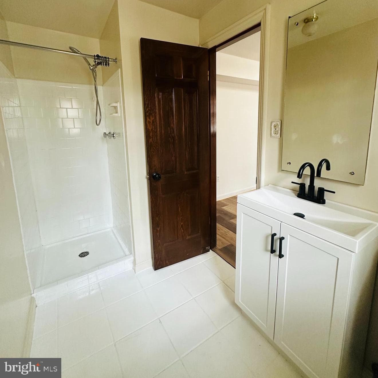 6262 Sleepy Hollow Road photo 30