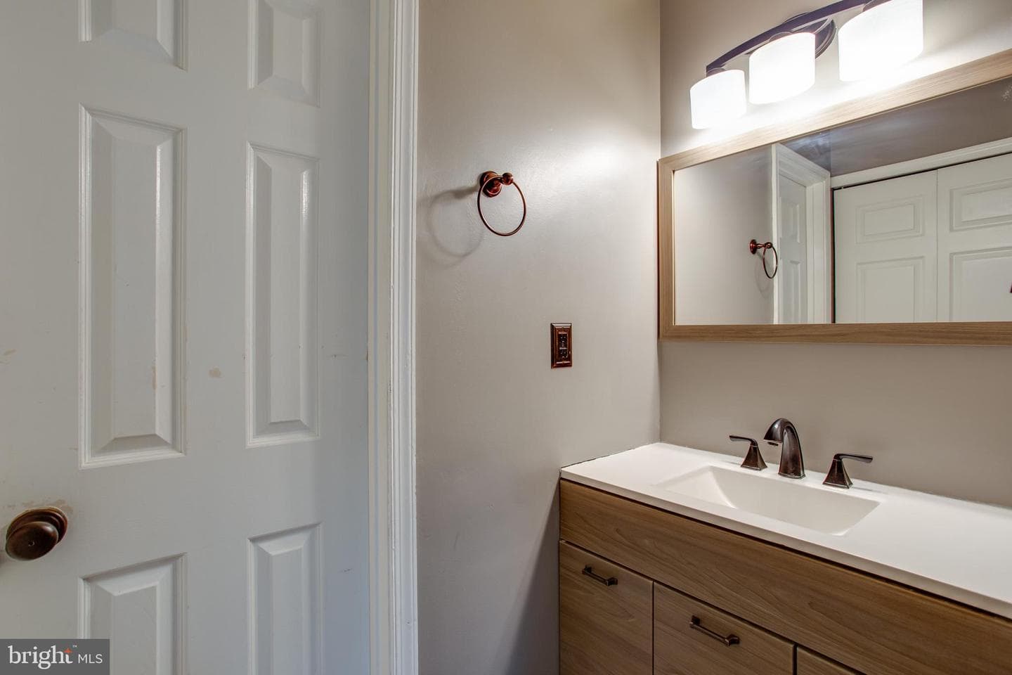 6049 Sirenia Place photo 27