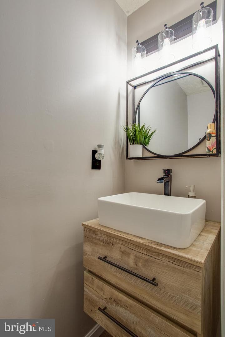 6049 Sirenia Place photo 30
