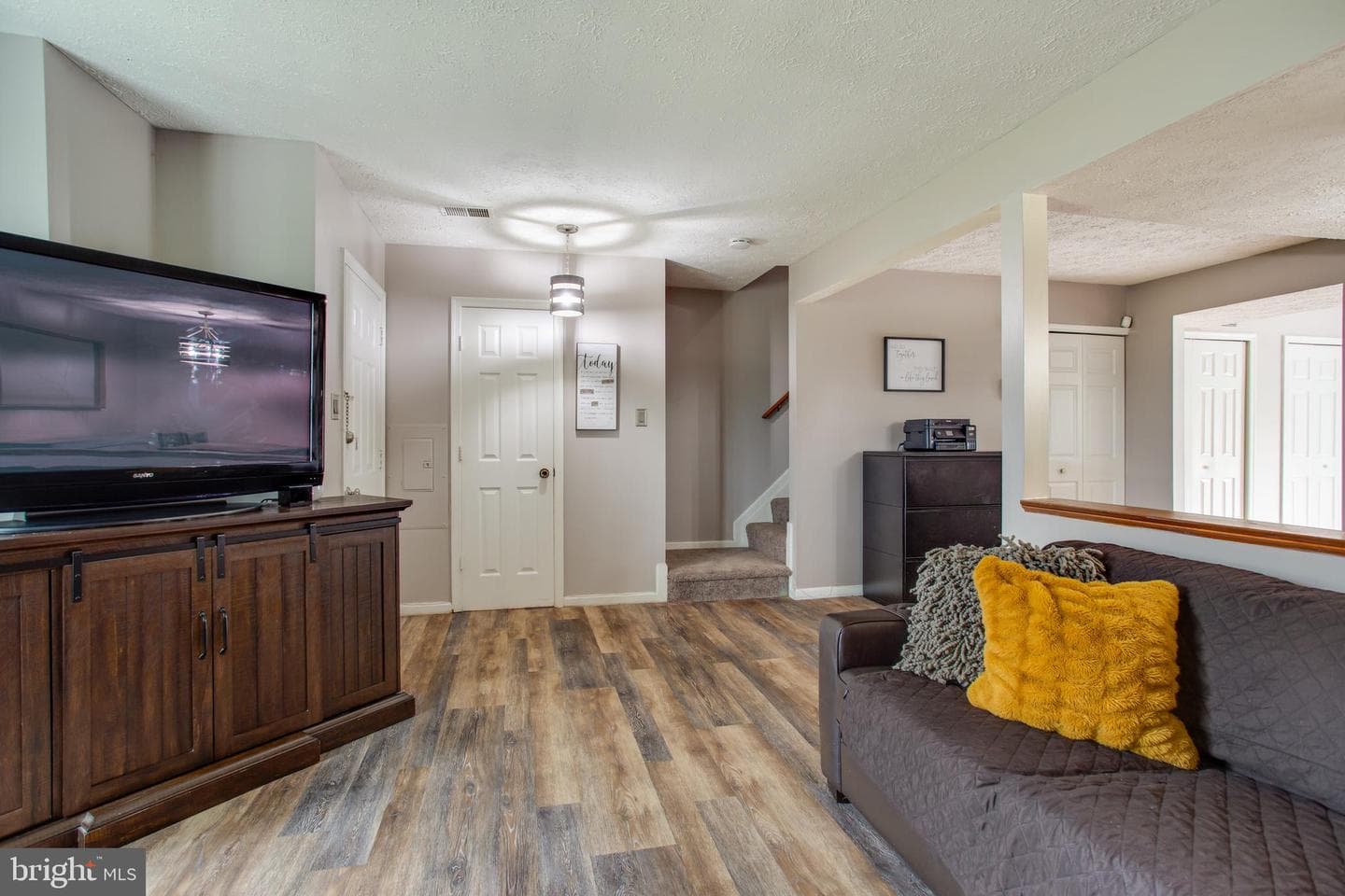 6049 Sirenia Place photo 8