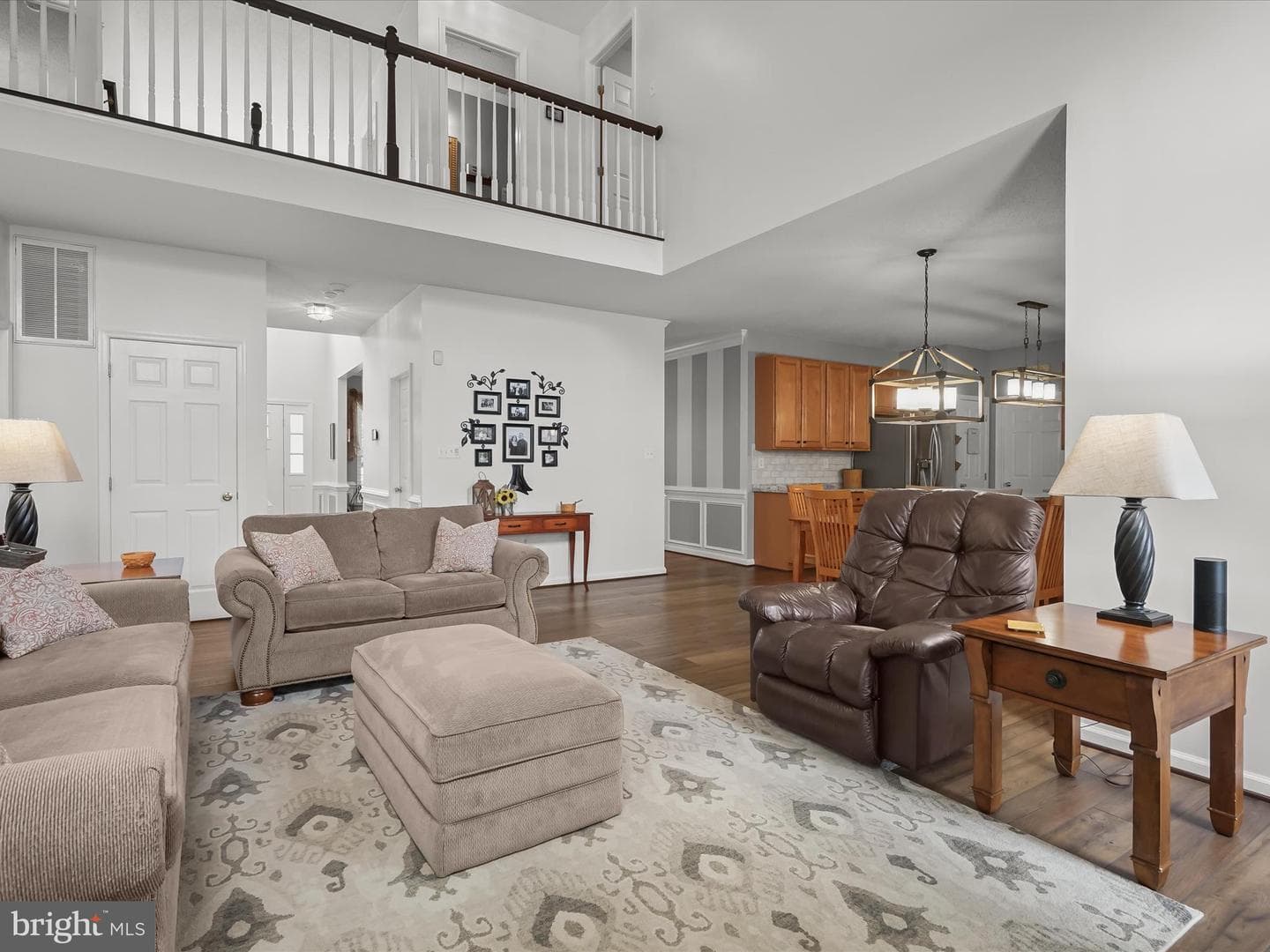 1003 Canterbury Lane photo 10