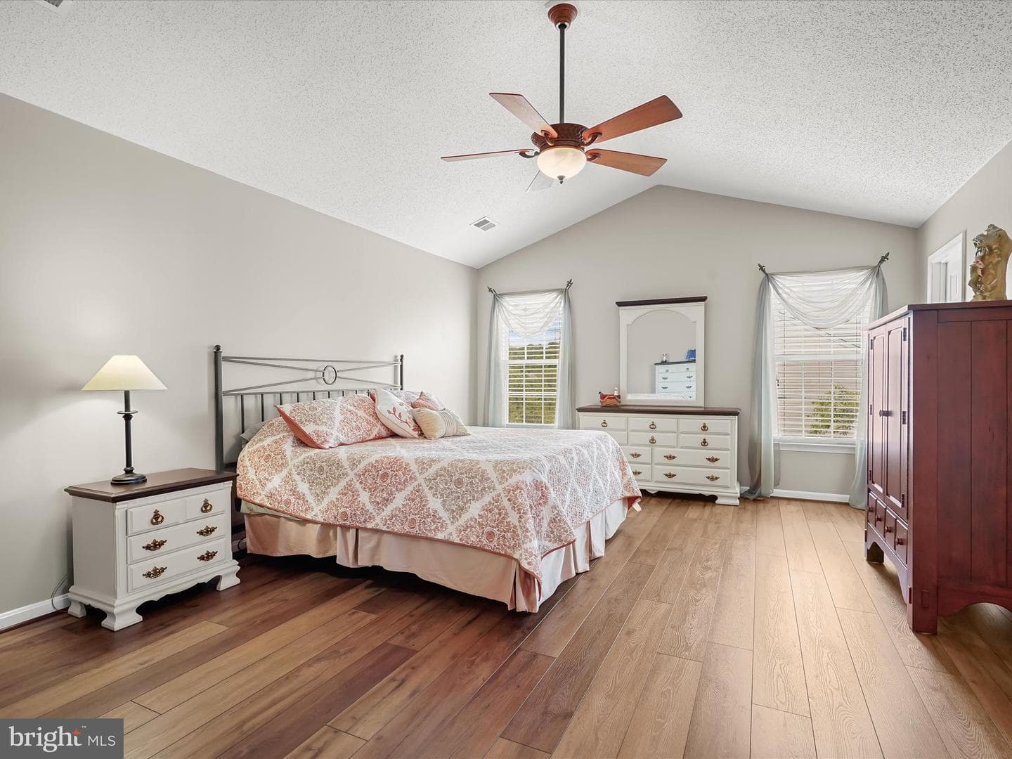 1003 Canterbury Lane photo 23
