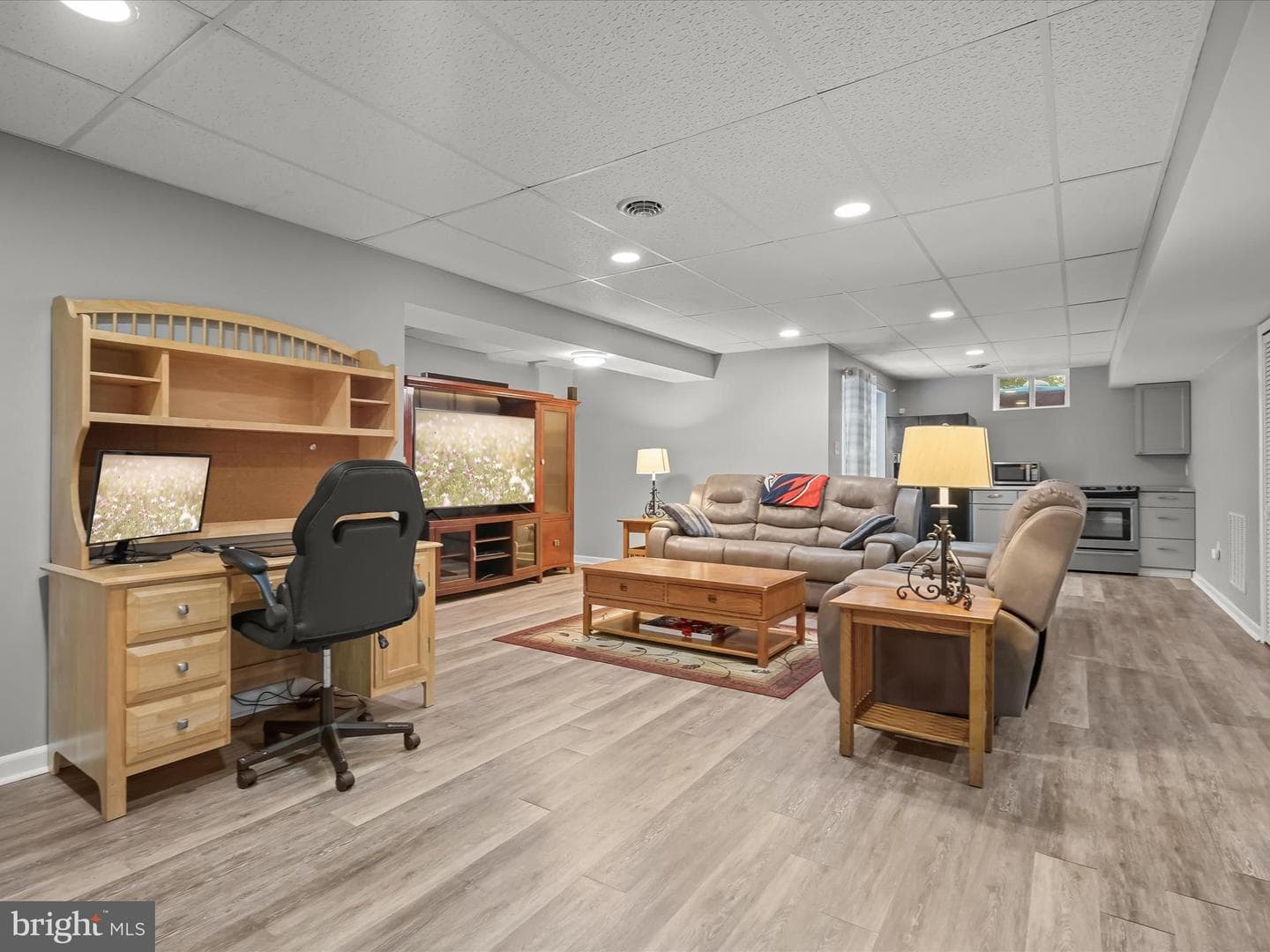 1003 Canterbury Lane photo 40