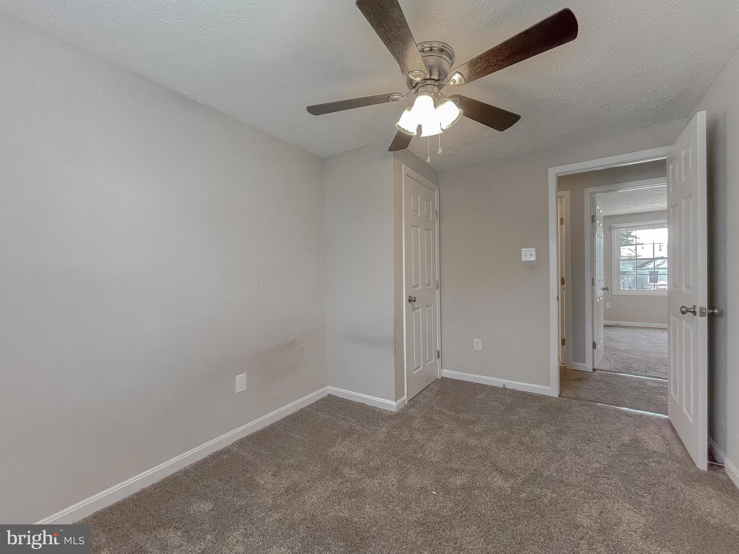806 Truro Court photo 14