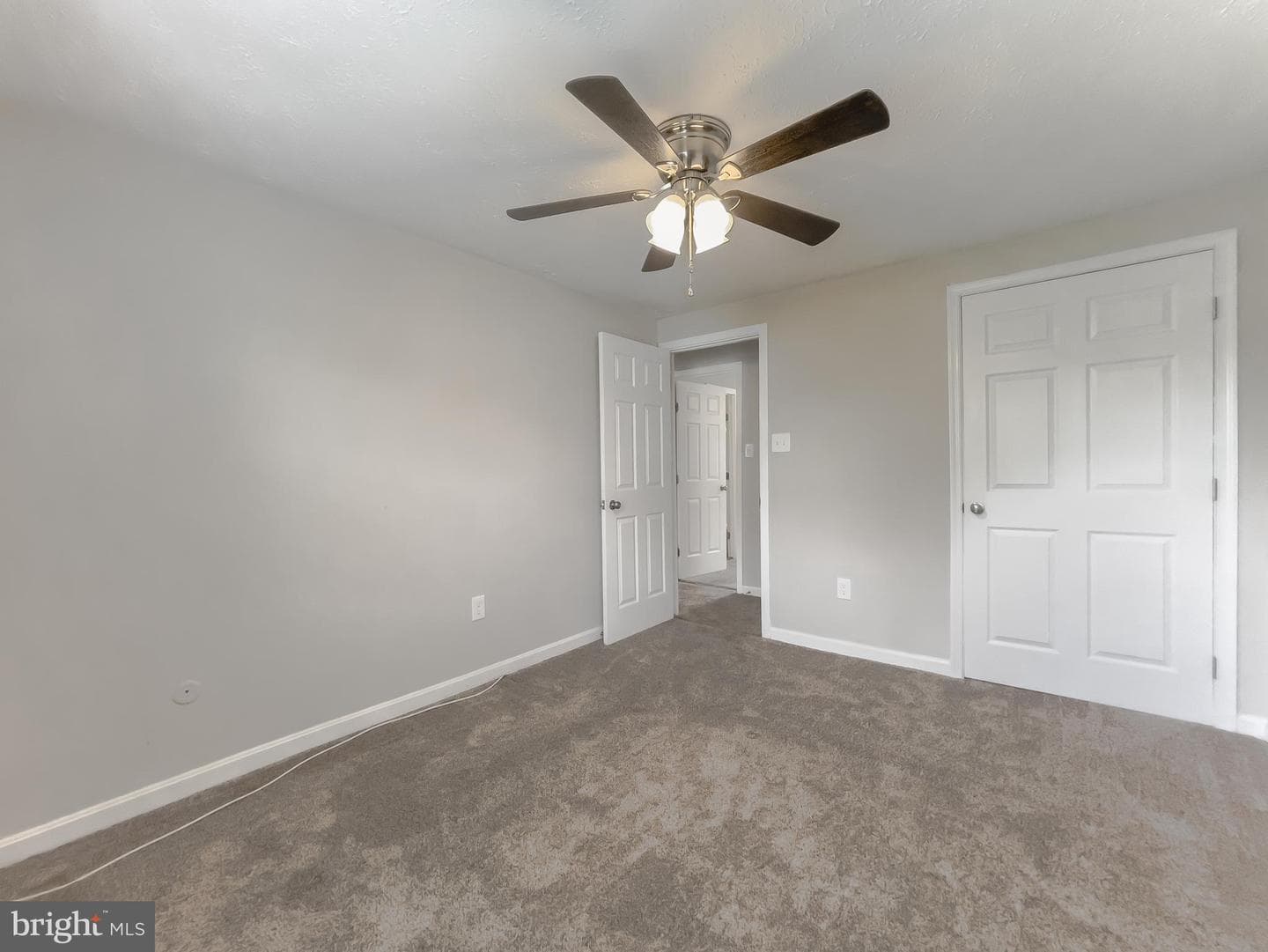 806 Truro Court photo 21