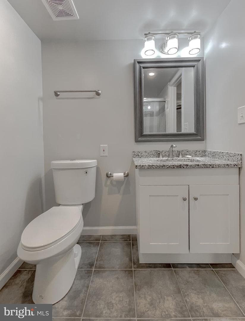 806 Truro Court photo 31