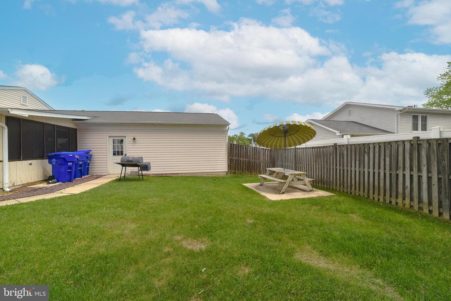 806 Truro Court photo 39
