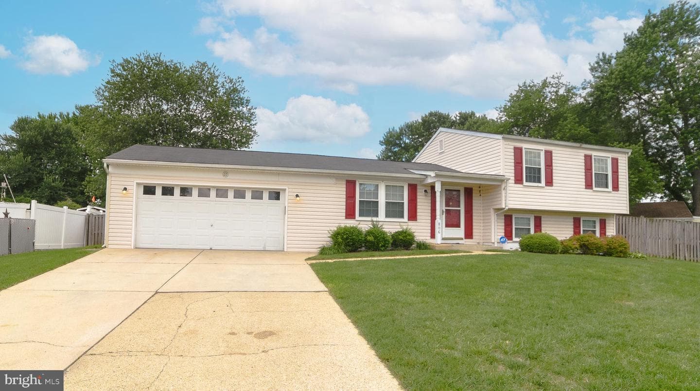 806 Truro Court photo 44