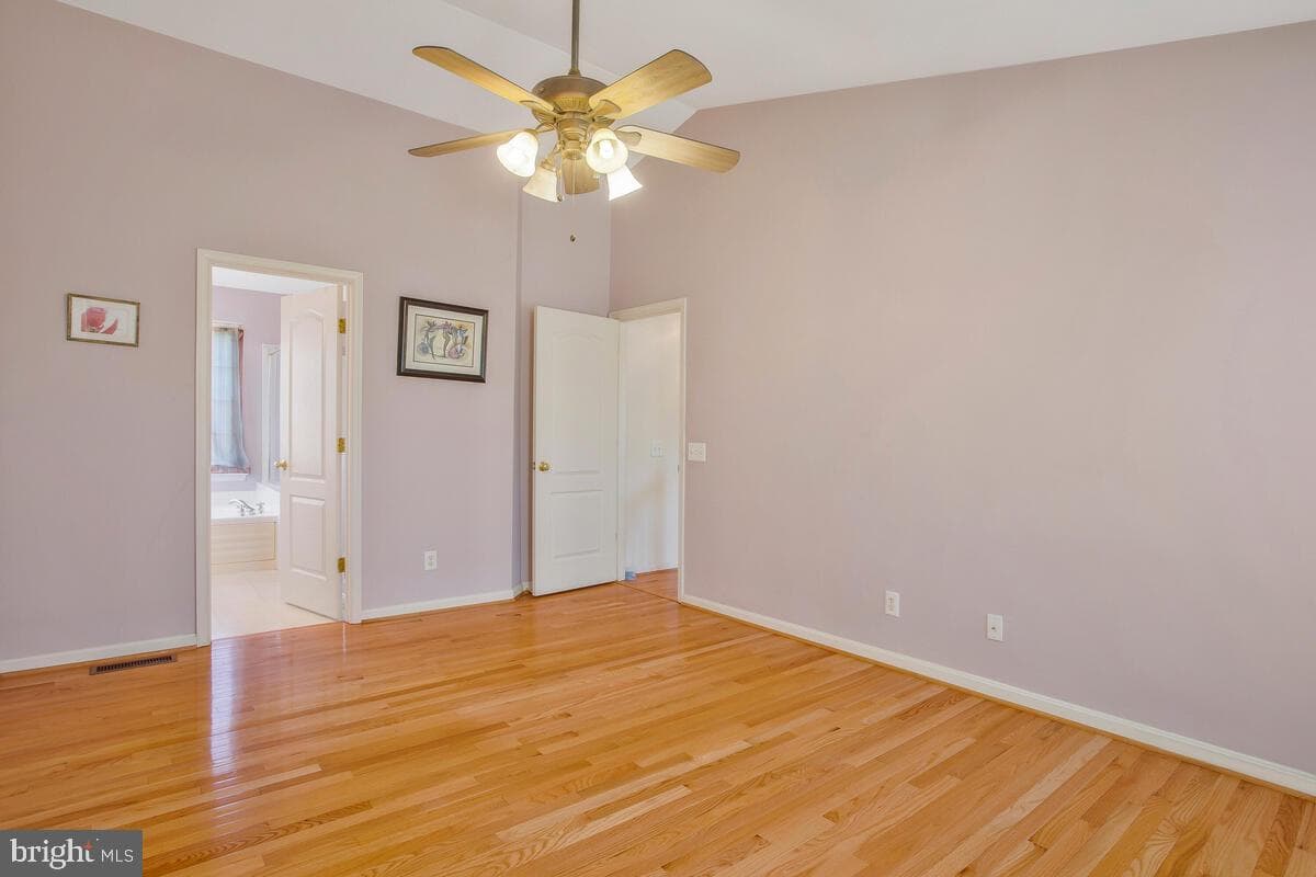 2312 Kanegis Drive photo 23