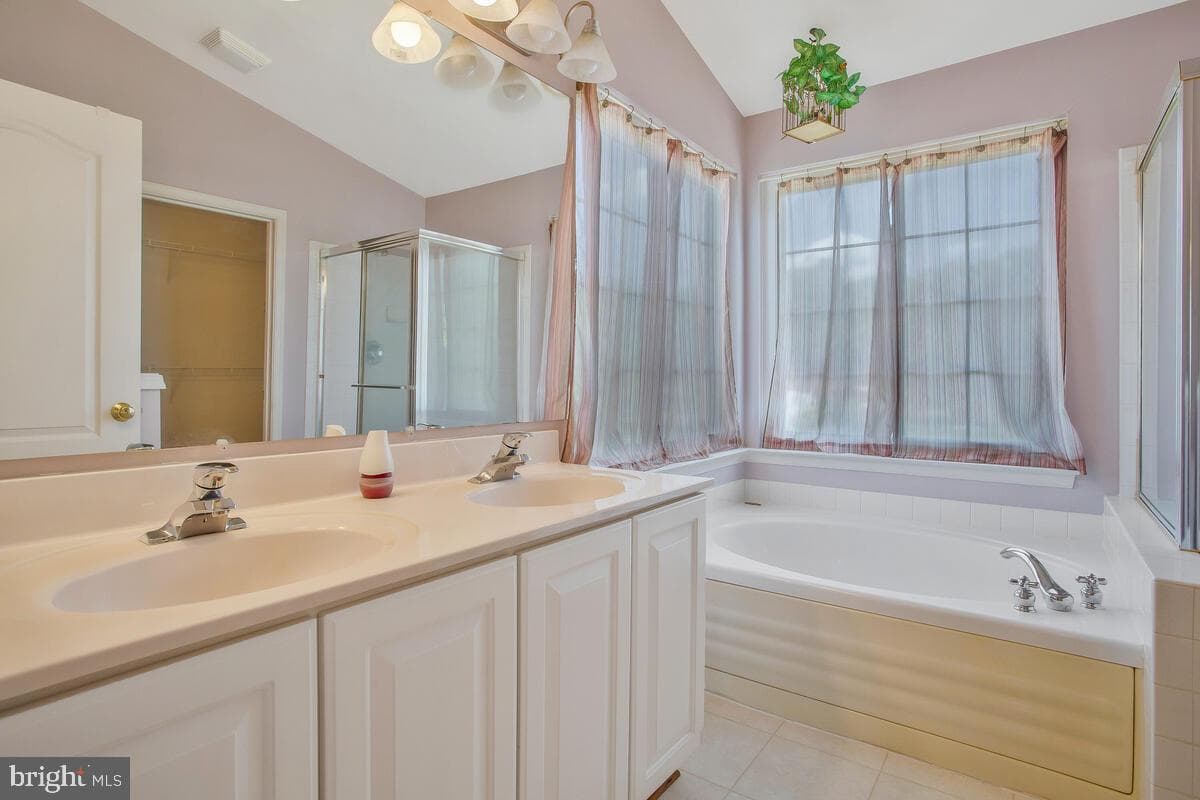 2312 Kanegis Drive photo 24