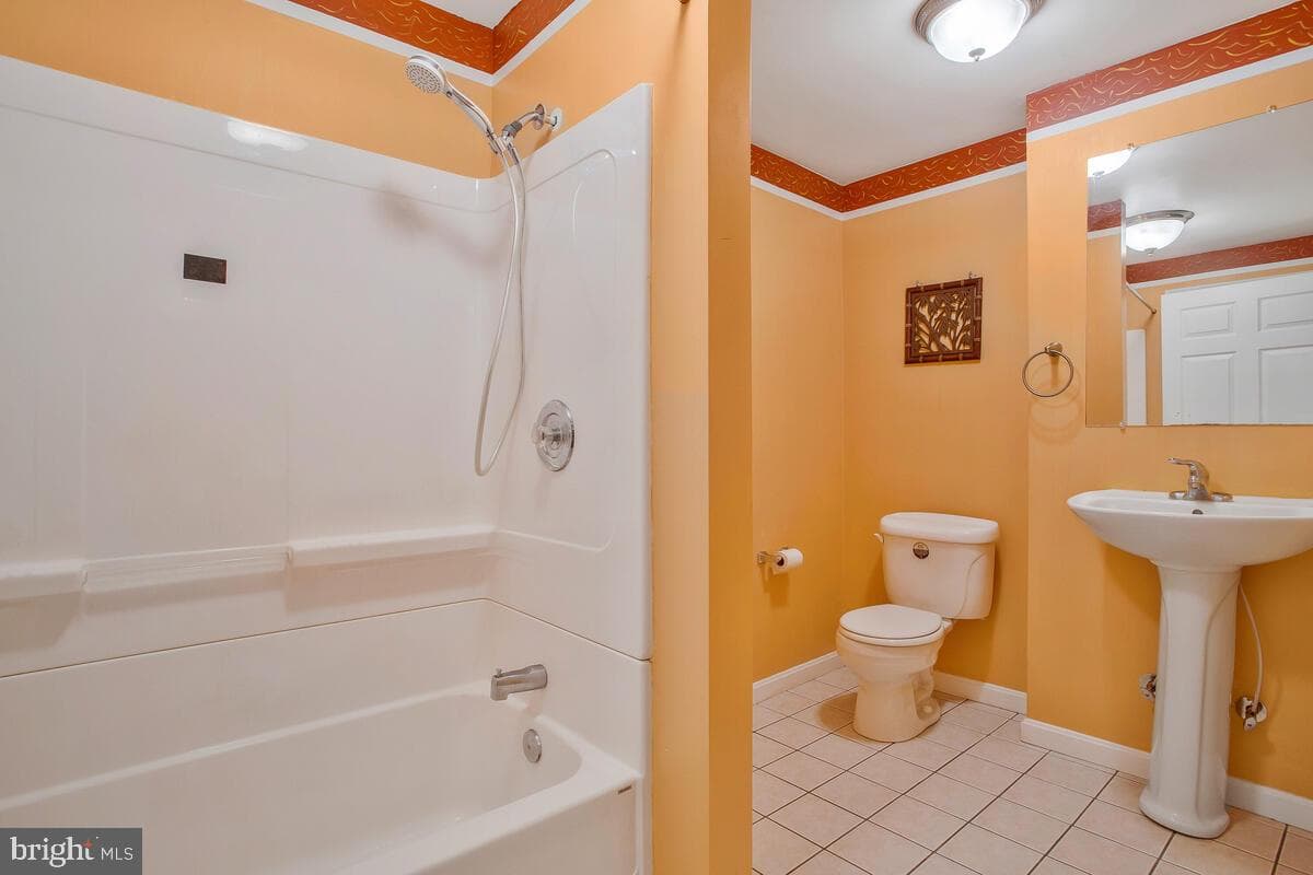 2312 Kanegis Drive photo 39