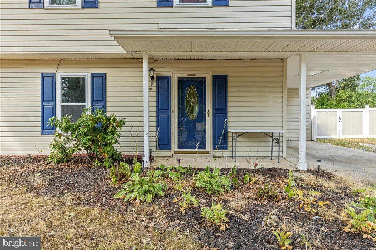 49 Tadcaster Circle photo 4