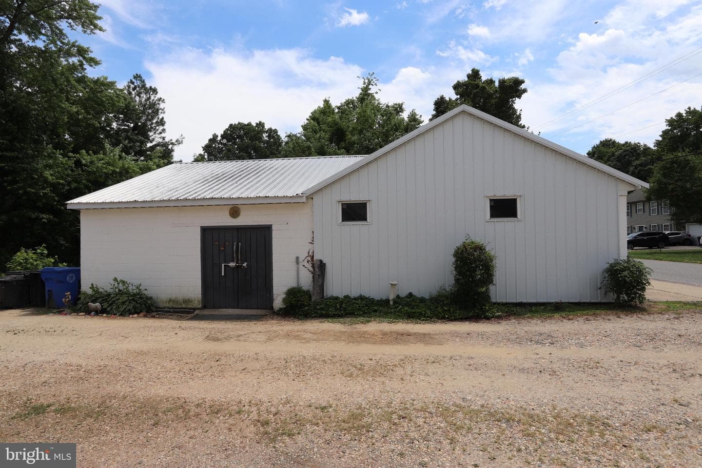 4601 Strauss Avenue photo 10