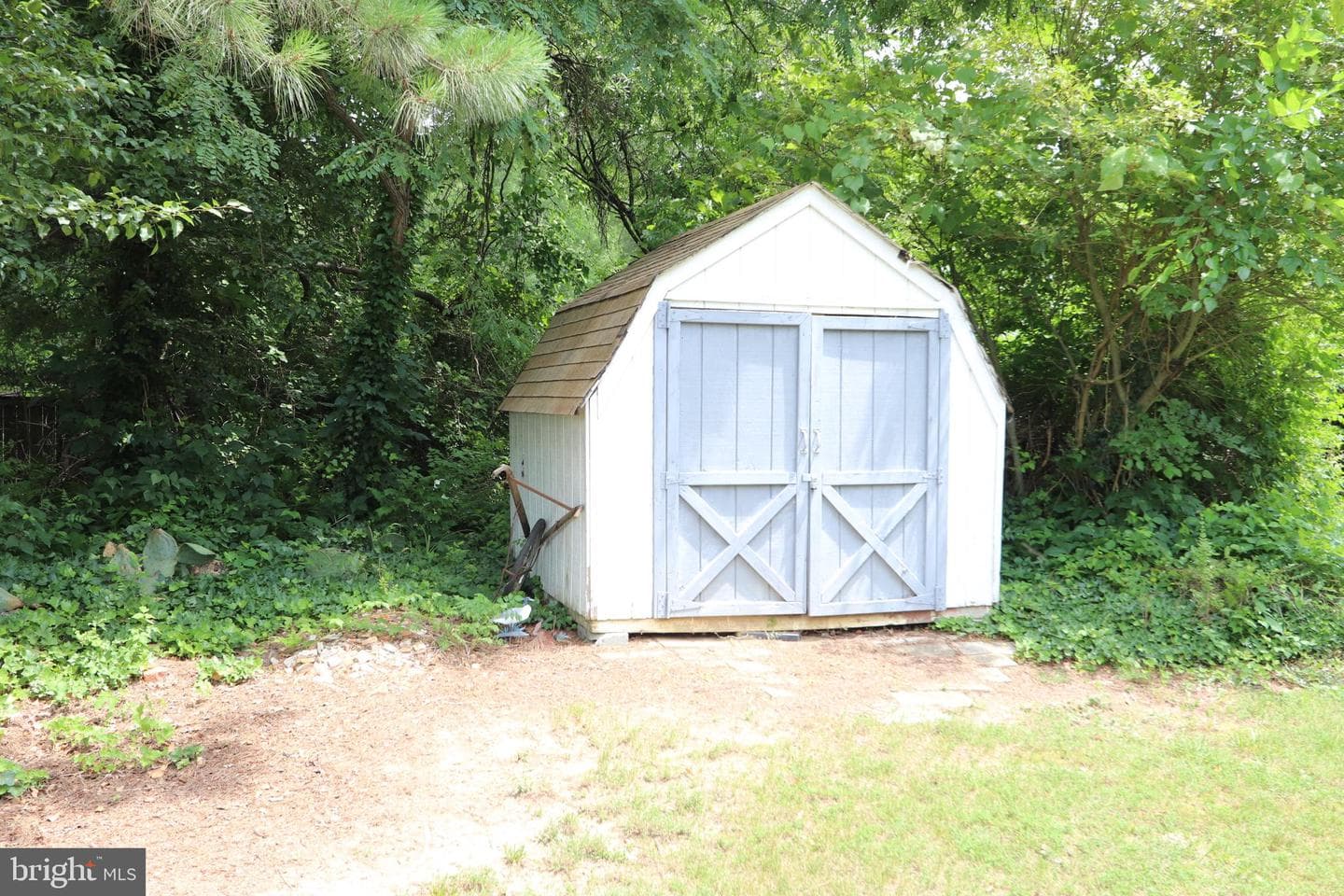 4601 Strauss Avenue photo 14