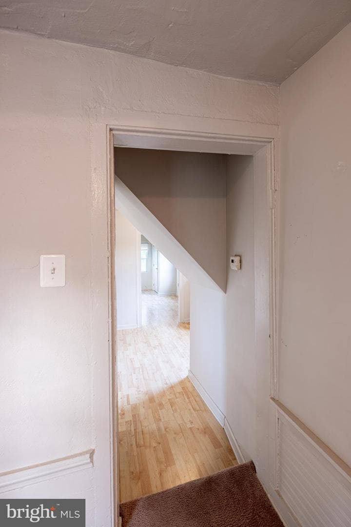 9885 Heatherstone Drive photo 13