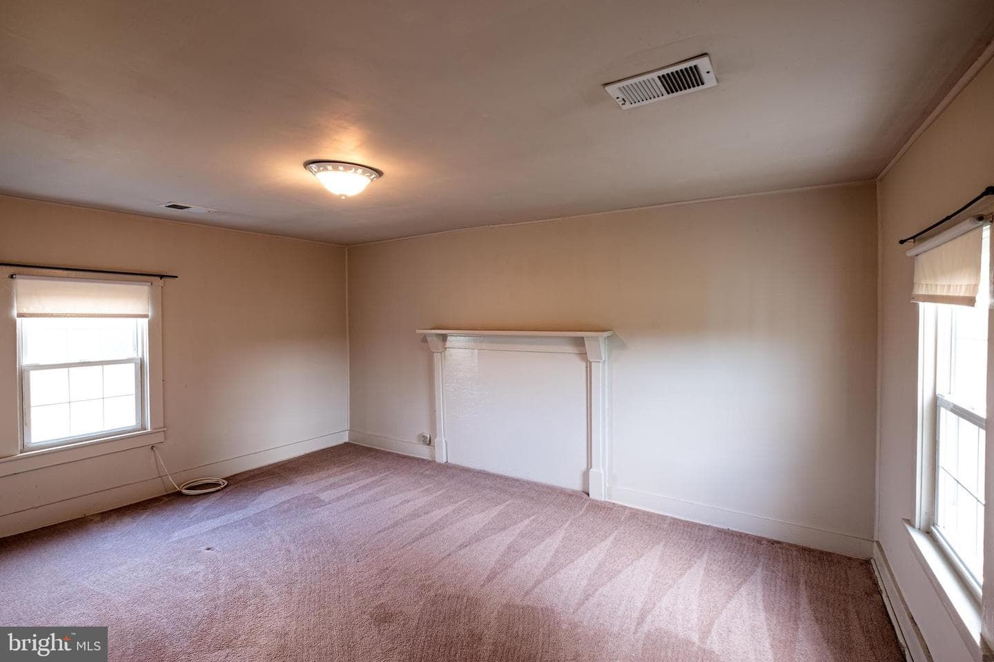9885 Heatherstone Drive photo 39