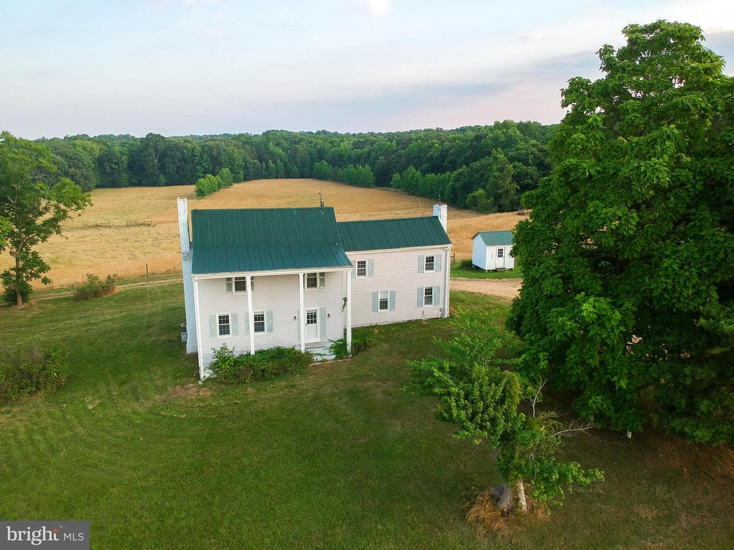 9885 Heatherstone Drive photo 5