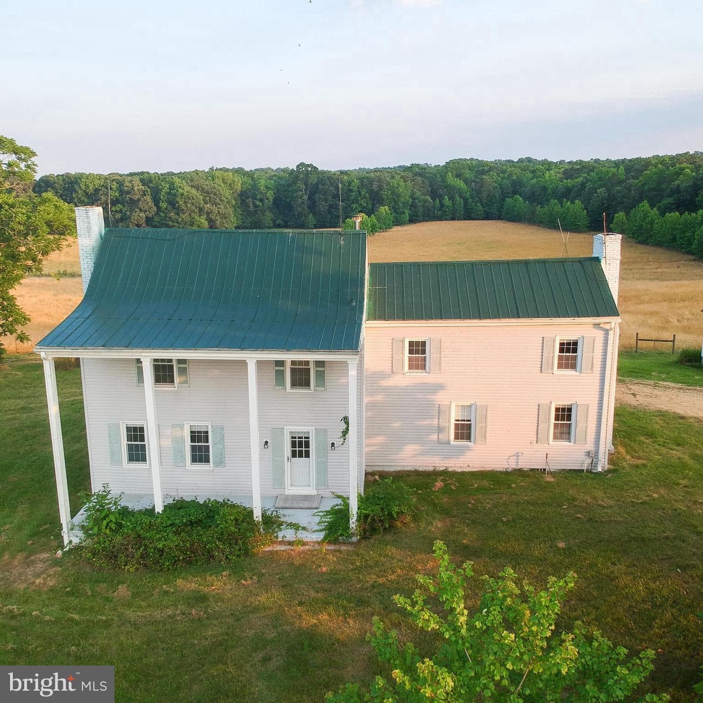 9885 Heatherstone Drive photo 6