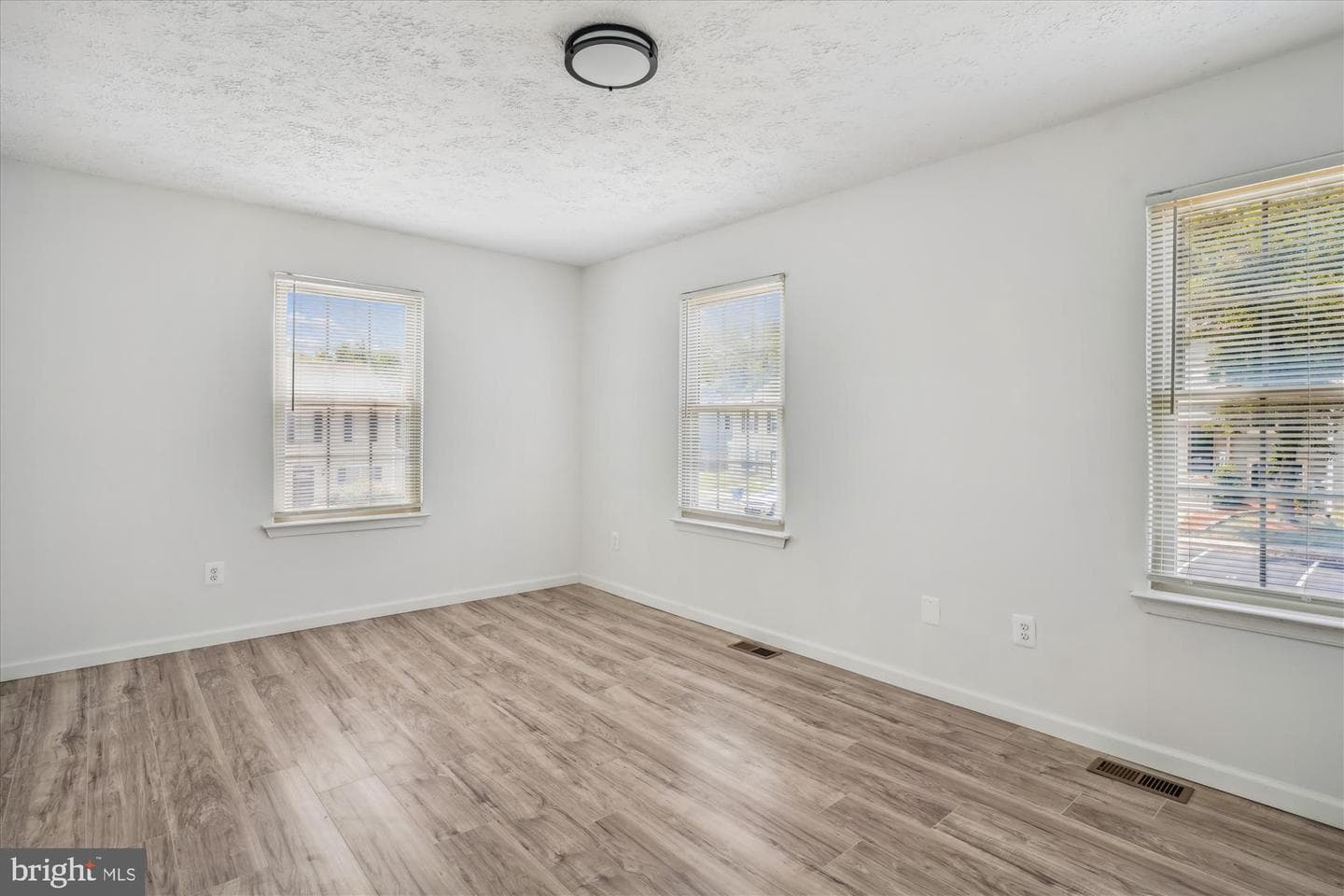 16 Dove Tree Court photo 17