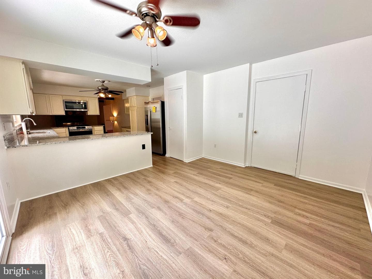 1398 Redwood Circle photo 15