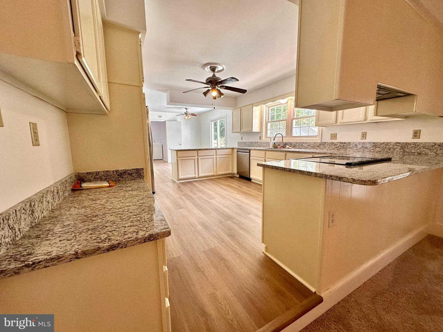 1398 Redwood Circle photo 16