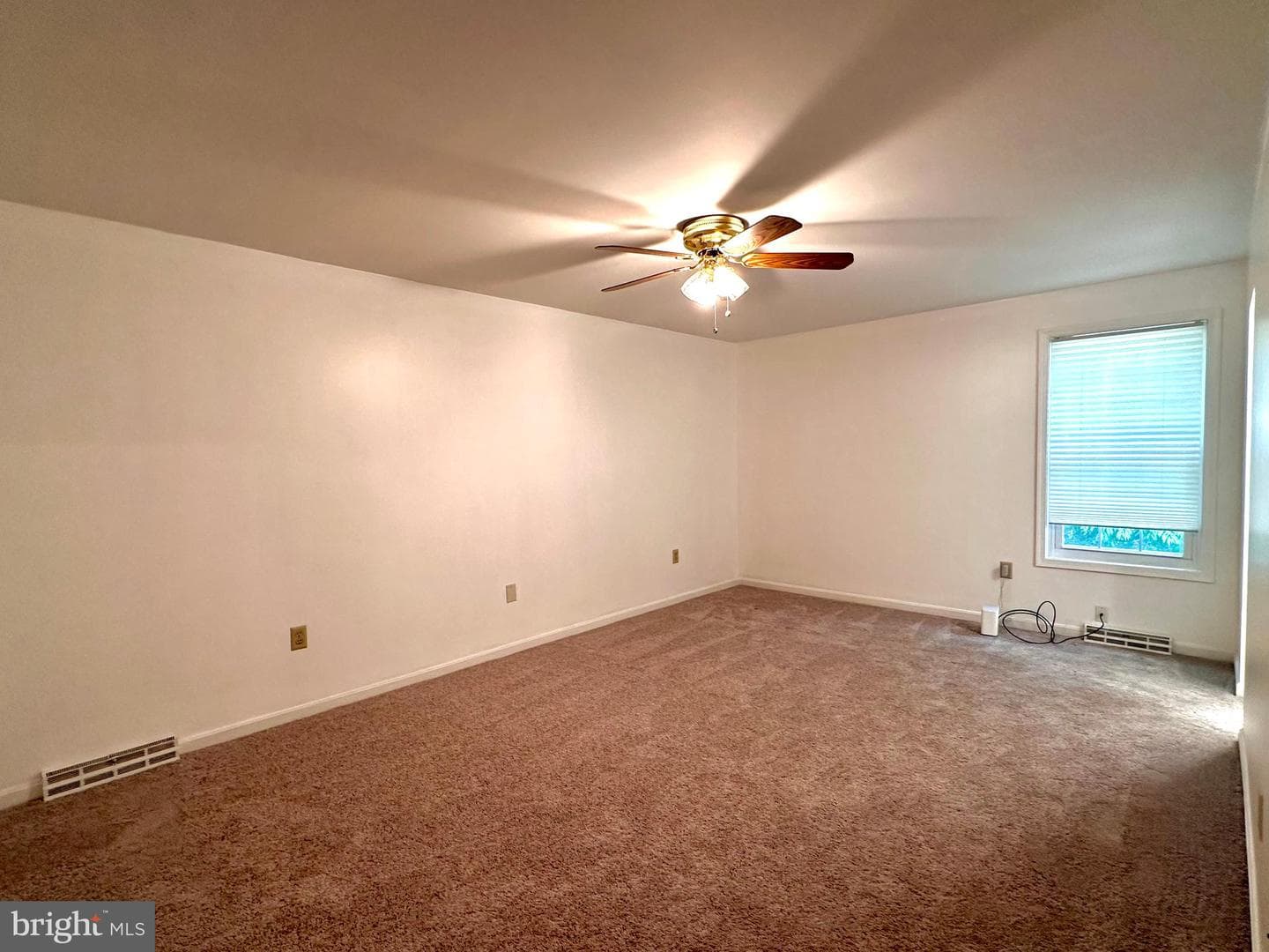 1398 Redwood Circle photo 38