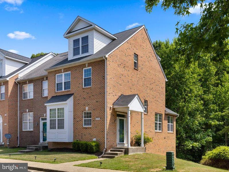 2484 Athens Place photo 1