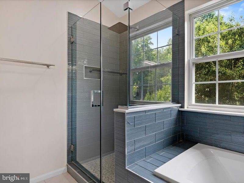 2484 Athens Place photo 20