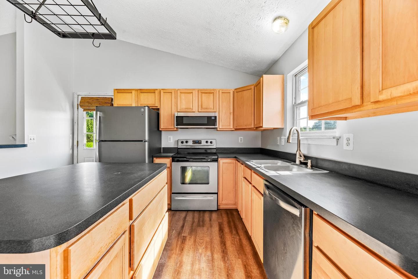 8710 Pebble Place photo 28