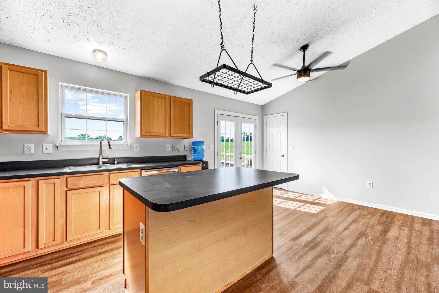 8710 Pebble Place photo 32
