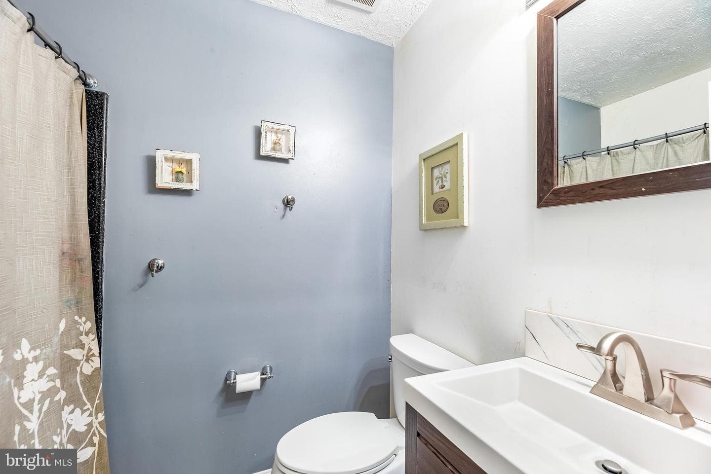 8710 Pebble Place photo 35