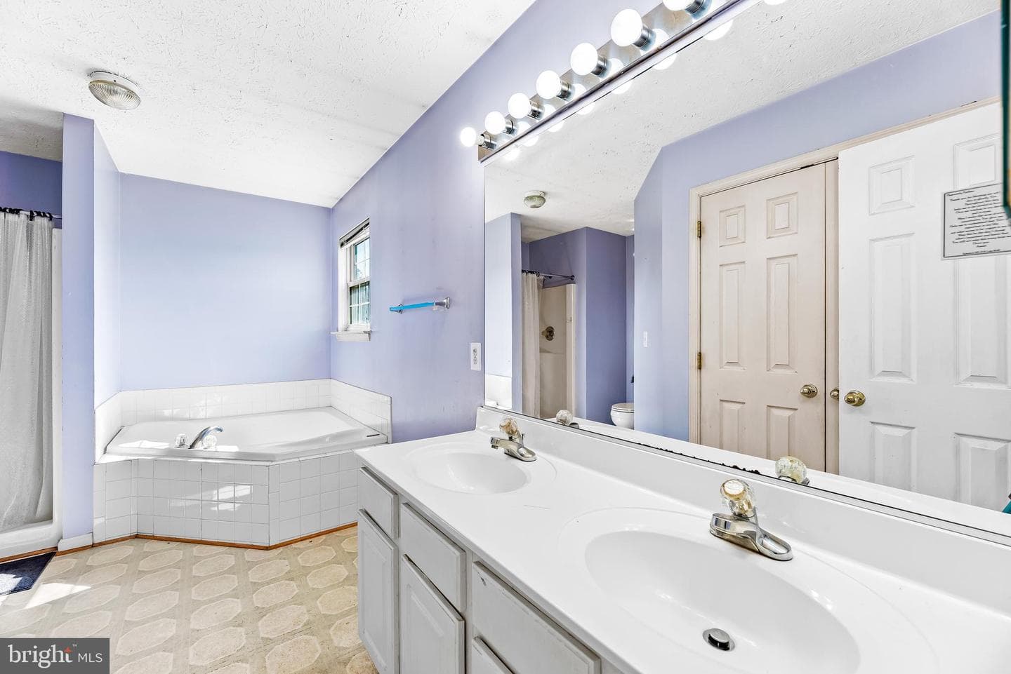 8710 Pebble Place photo 38