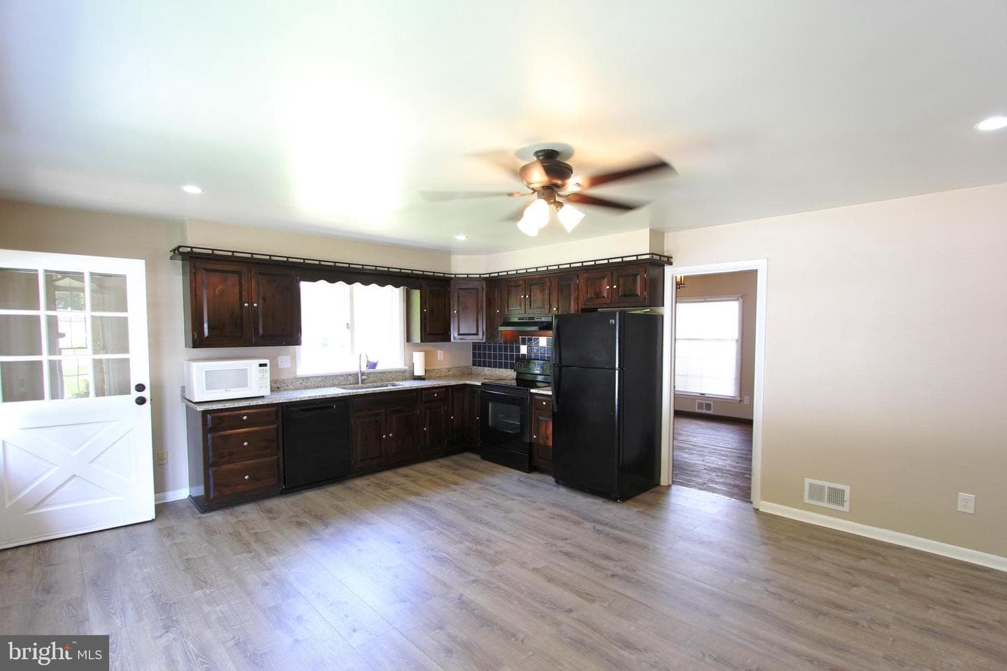 13386 Jenkins Farm Road photo 3