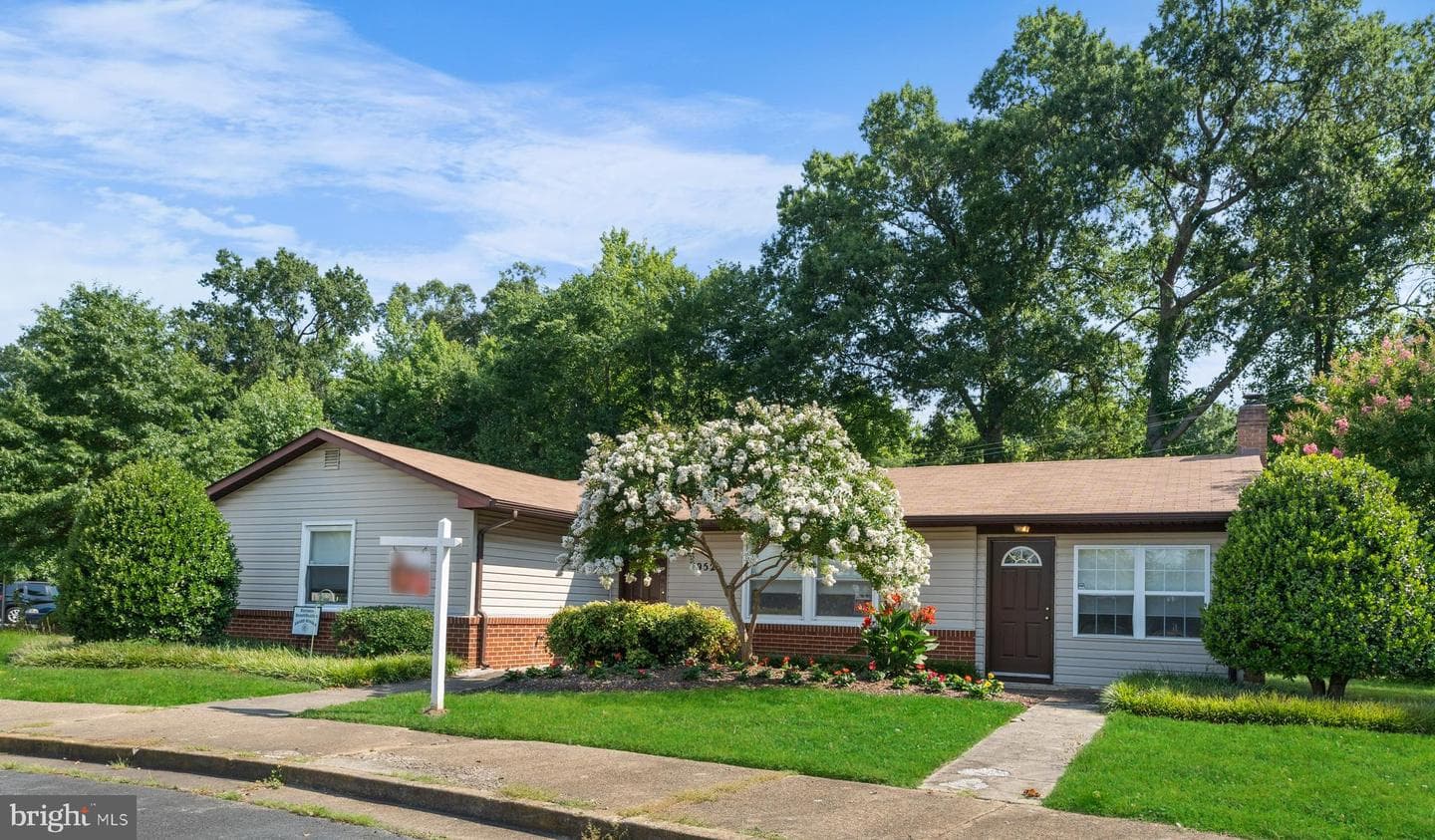 952 Chandler Court