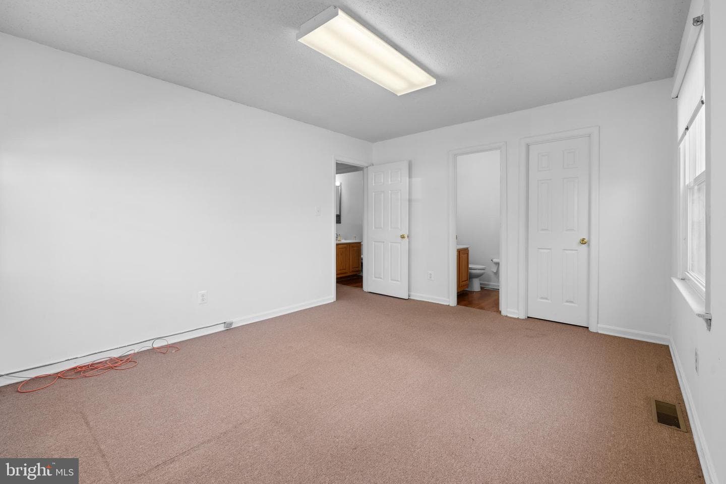 952 Chandler Court photo 25