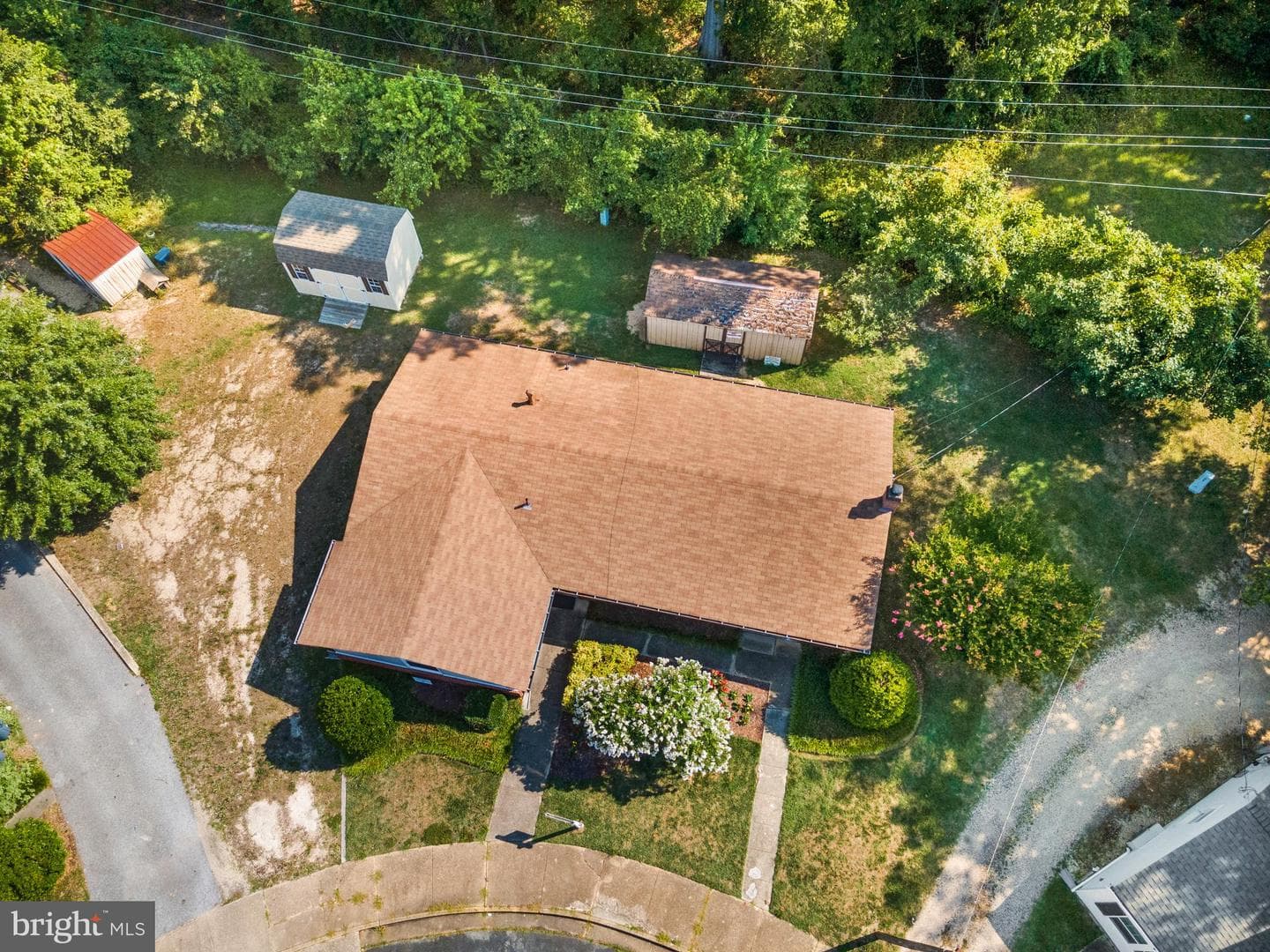 952 Chandler Court photo 4