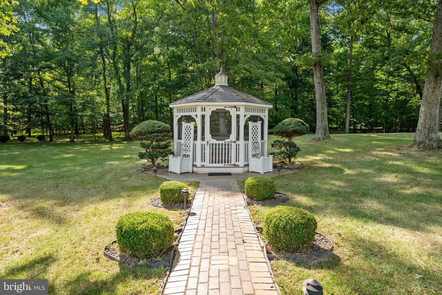 8880 Mitchell Road photo 100