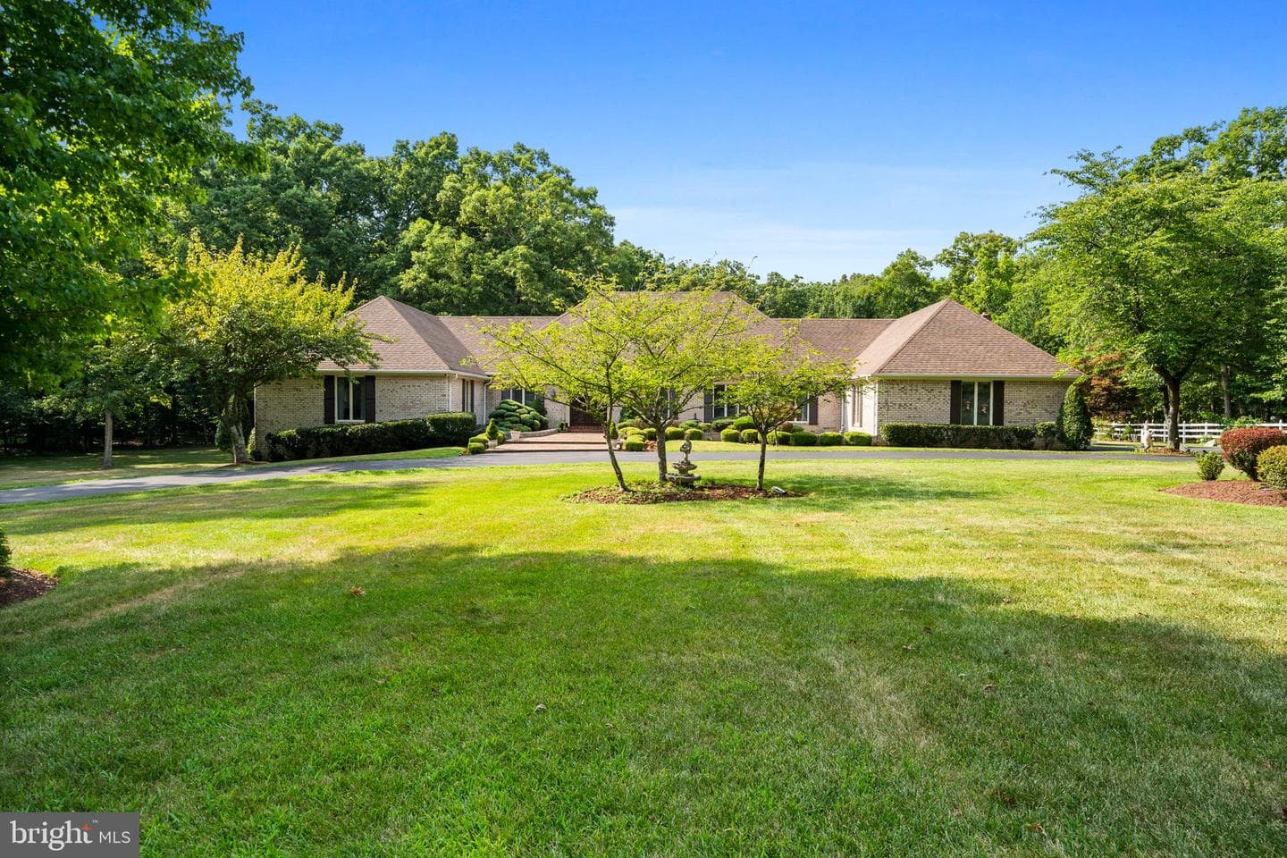 8880 Mitchell Road photo 11