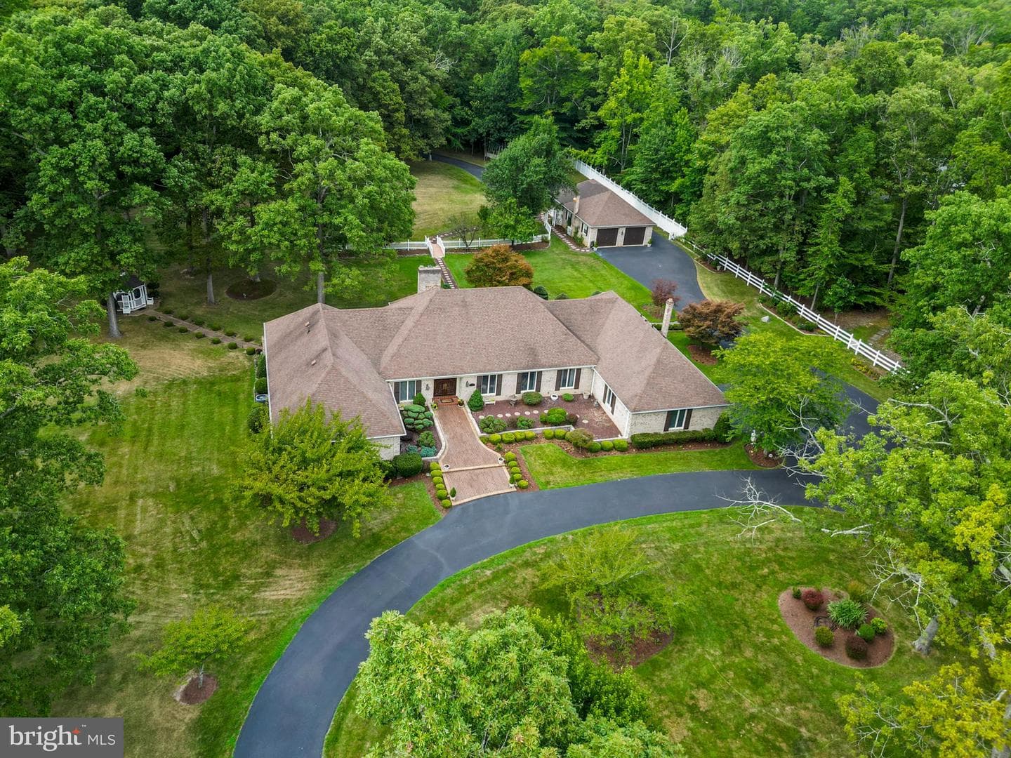 8880 Mitchell Road photo 14