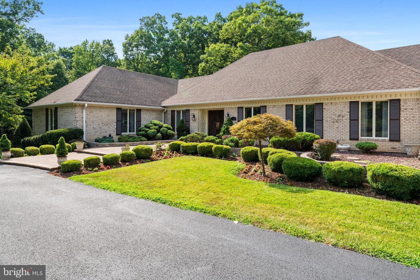 8880 Mitchell Road photo 17