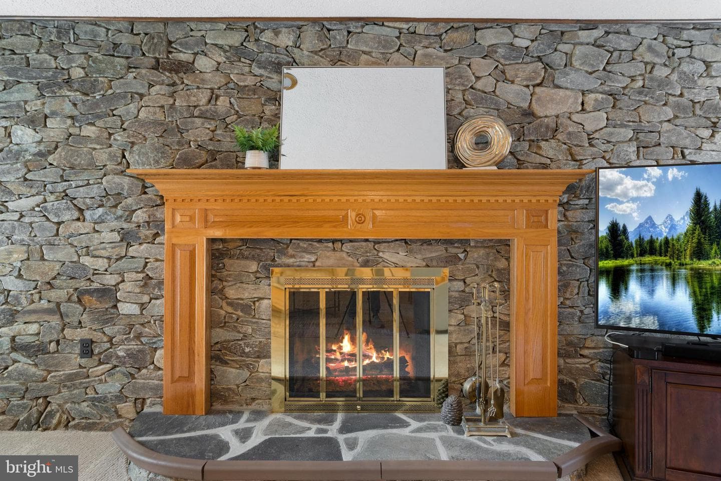 8880 Mitchell Road photo 42