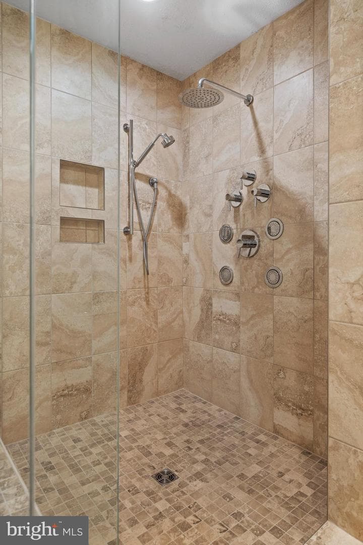 8880 Mitchell Road photo 50