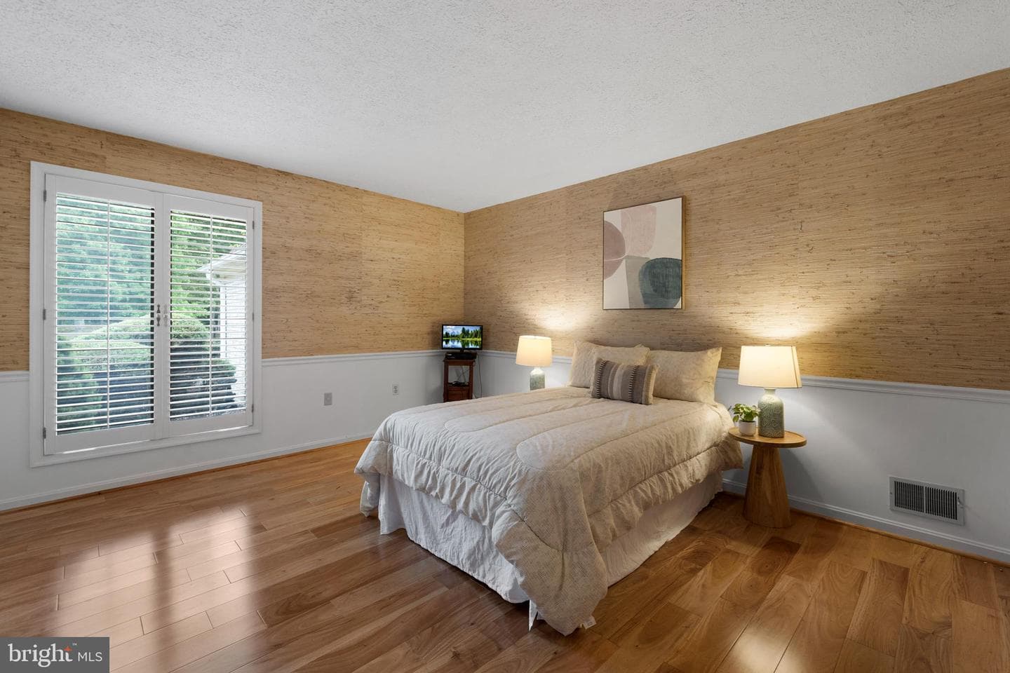 8880 Mitchell Road photo 52