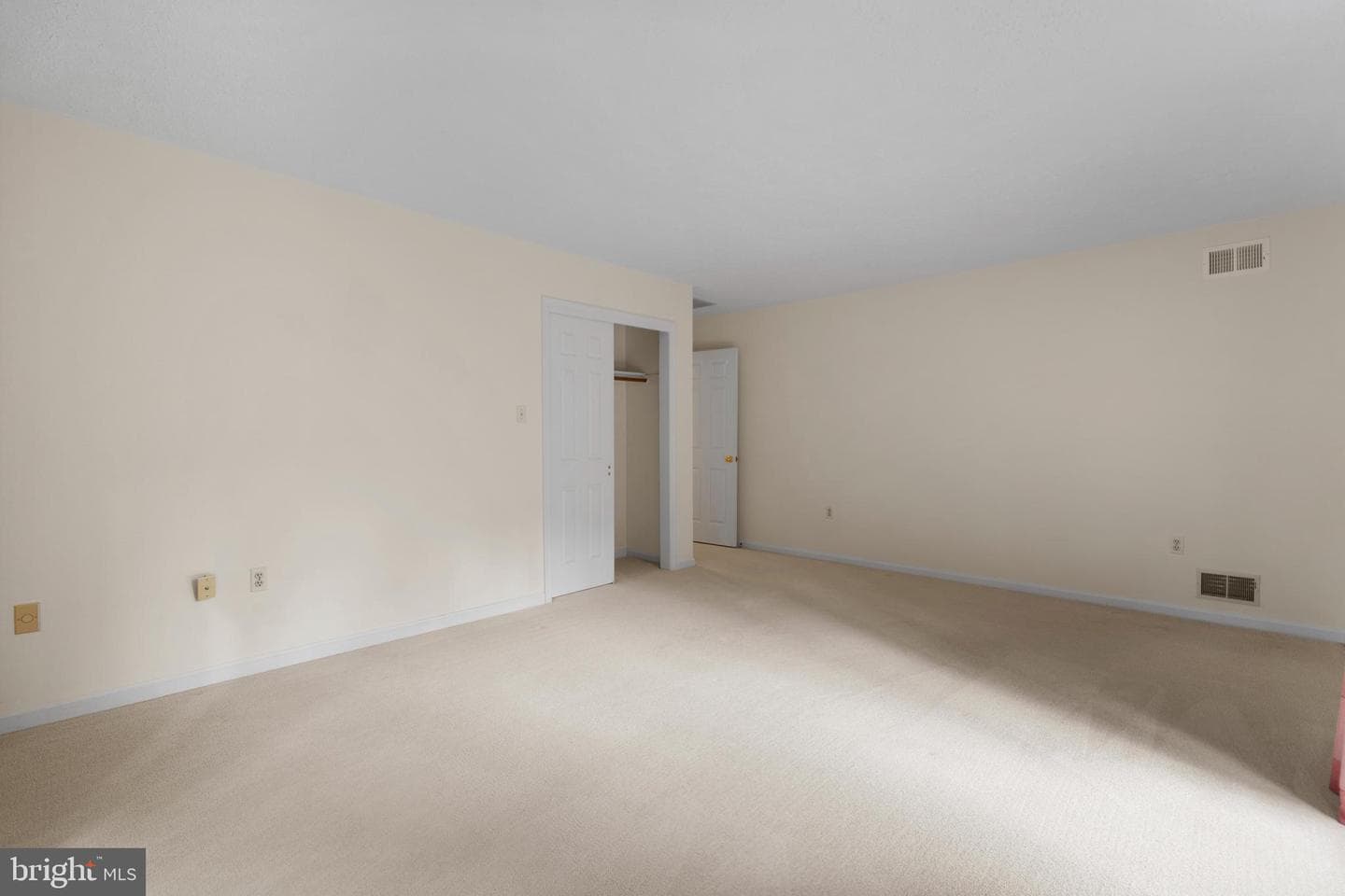 8880 Mitchell Road photo 55